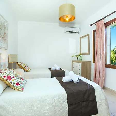 Geranios By Villa Port de Pollenca